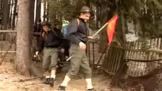 Heißer Amateur schwuler Kerl wird in den Mund gefickt