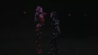 ELECTRONIC PERFORMERS - Musikvideo Latex Fetisch flexibel