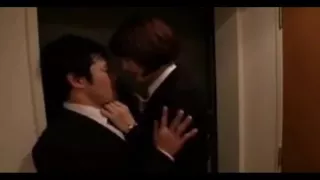 Soon sex in the entrance - censored