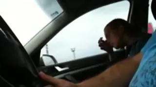 Car blowjob ends with CIM and spitting