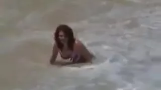 RAK amputeeJoy splashing