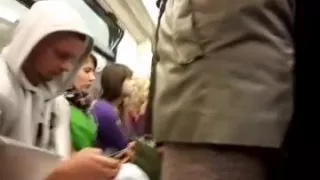 touch wazoo in the subway 16