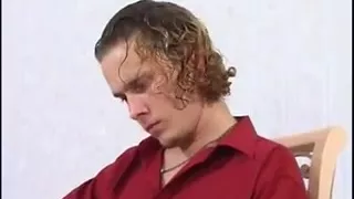 Skinny Leah - Strumpfhosen necken und ficken