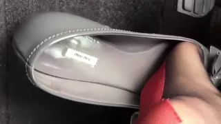 Stomp brake pedal with slippery luxury flats