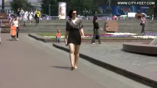 Ukrainian Girl Barefoot )