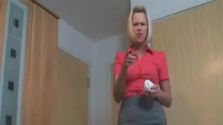 Frau erwischt dich beim wichsen