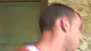 Die flachbrüstige Transe ist eine perfekte Liebhaberin