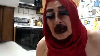 Ida get horny for Lynda Slutbabe the Slut1