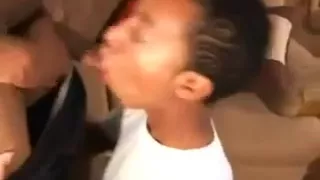 Unterwürfiger Hood Twink gefickt