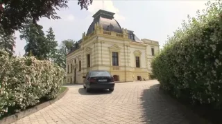 Randy nymphomaniac hammered deep and hard