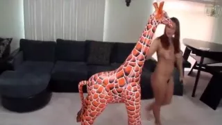 Giraffe Pop