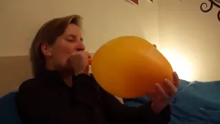 B2p a huge 16 inch balloon