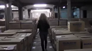 Blow to pop by Chiara - from Loonlovers