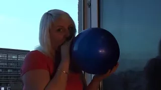 Carina from Loon Lover b2p big blue balloon