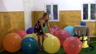 Italoon - Irisha heel-popping many balloons