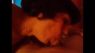 amateur transsexual  sucks a dick
