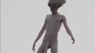 Alien fucked a Babe