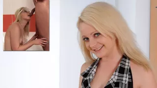 Megi in HD Pissing Video Megi Blows