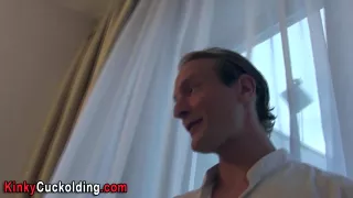 Nesty sucks huge cock