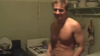 Vika in selbstgedrehtem Sexvideo zeigt ein heißes Liebespaar