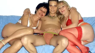 HardcoreMatures Video: Eve and Eva