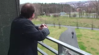 Teacher tasting a chaste cunt