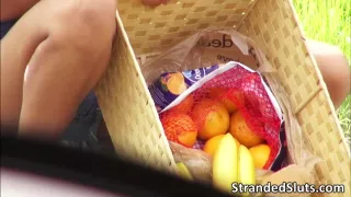 Black bitch Diamond gets into hot dudes hot car and fucked in the backseat