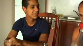 Ein süßer, hübscher Twink und Boy Fuck