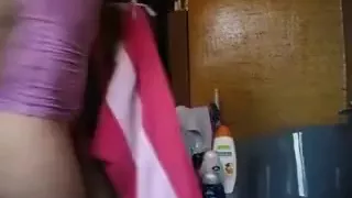 cute lady masturbates in bath