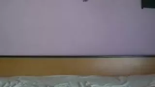 Shaking tight booty on webcam