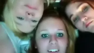 4 immature girls showing tits in webcam