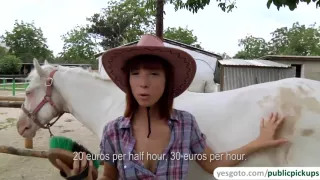 Hot and sexy amateur cowgirl rides cock for cash in an outdoor sex