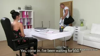 Muscled amateur dude fucks female agent in an office