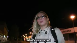 Explicit fellatio pleasuring