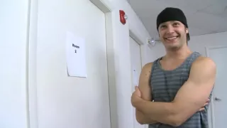 Cutie takes dong in wet mouth