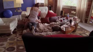 Lynn Collins,Holly Eglington,Mary Steenburgen in Numb (2007)