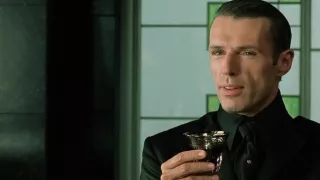 Carrie Anne Moss,Monica Bellucci in The Matrix Reloaded (2003)