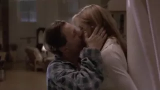 Elle MacPherson in If Lucy Fell (1996)