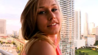 18 year old gives handjob