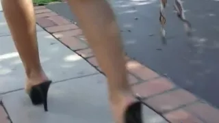 Asian slut gags on mammoth black dick