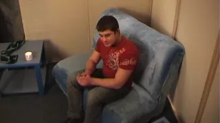 Skinny Teen wird genagelt, geleckt und bespritzt