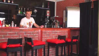 Deep throating and fucking hard man in the bar