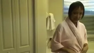 Lewd Oriental Granny Copulates her Vagina in the Hawt Tube