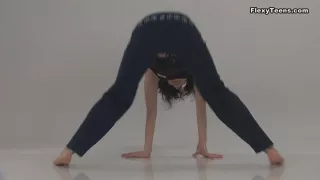 Larisa Dolina - Gymnastic Video part 1