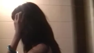 Drunk students have crazy orgy at party