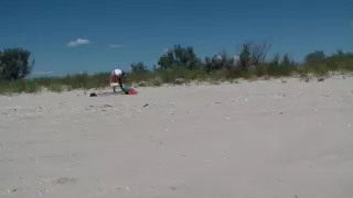 Hot amateur girl stripping and riding dick under the hot sun