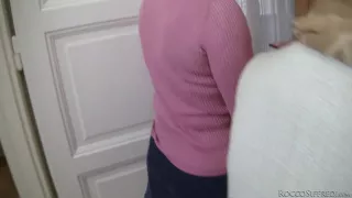 Teens Vs Mamas, Scene #02