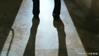 Pornstars Like it Big: Slut At Large