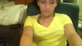 Latin cam girl with big melons toys with her pussy