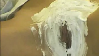 Naughty amateur milf shaves her pussy on a web cam